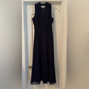 Kamisato Sleeveless Maxi Dress Size 6